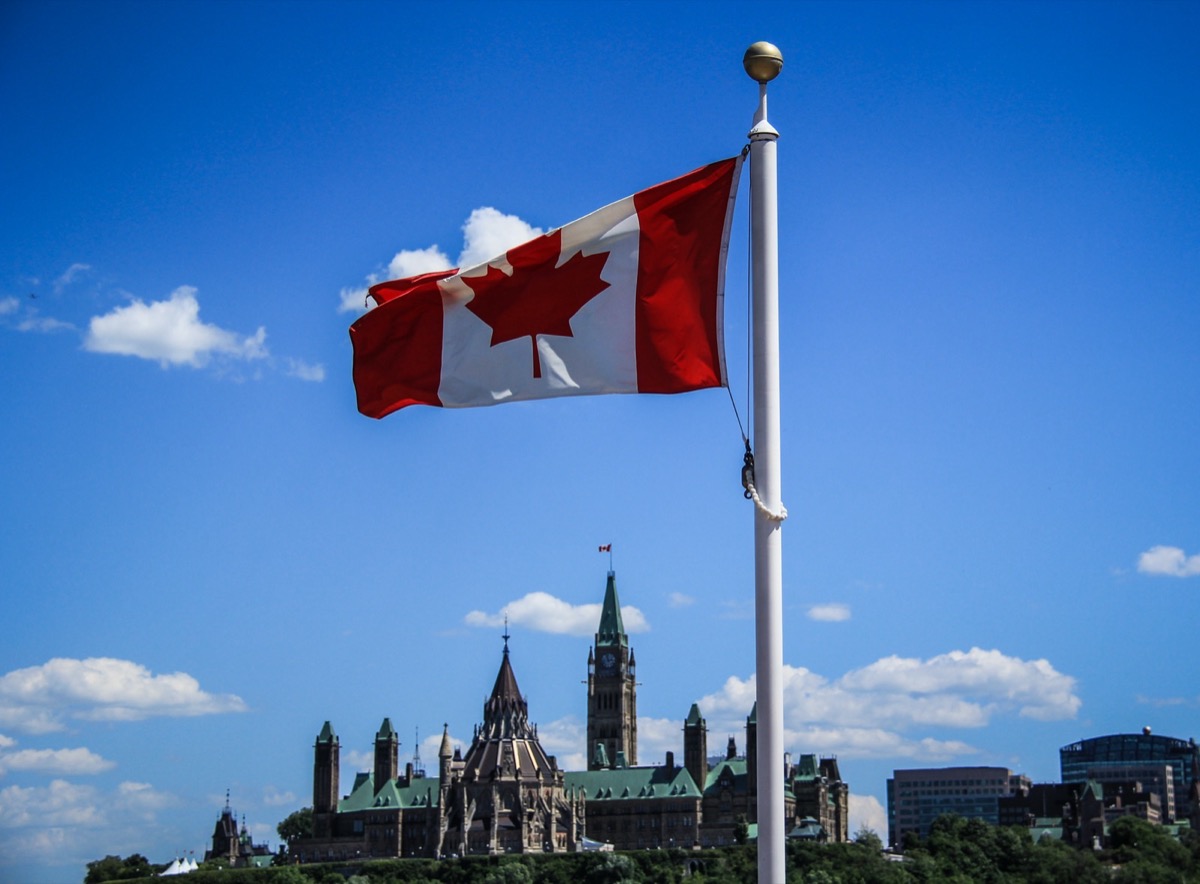 A Guide to Money and Costs in Canada