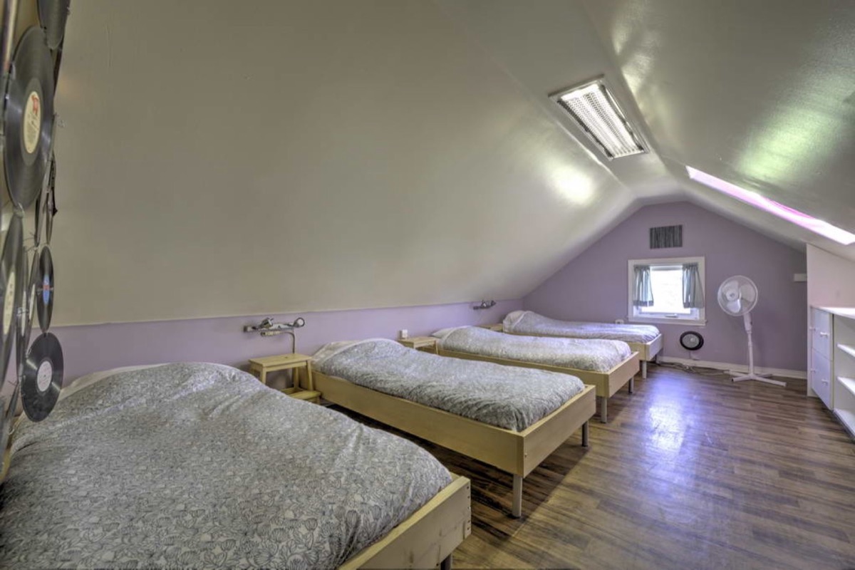 HI Charlottetown Backpackers Inn